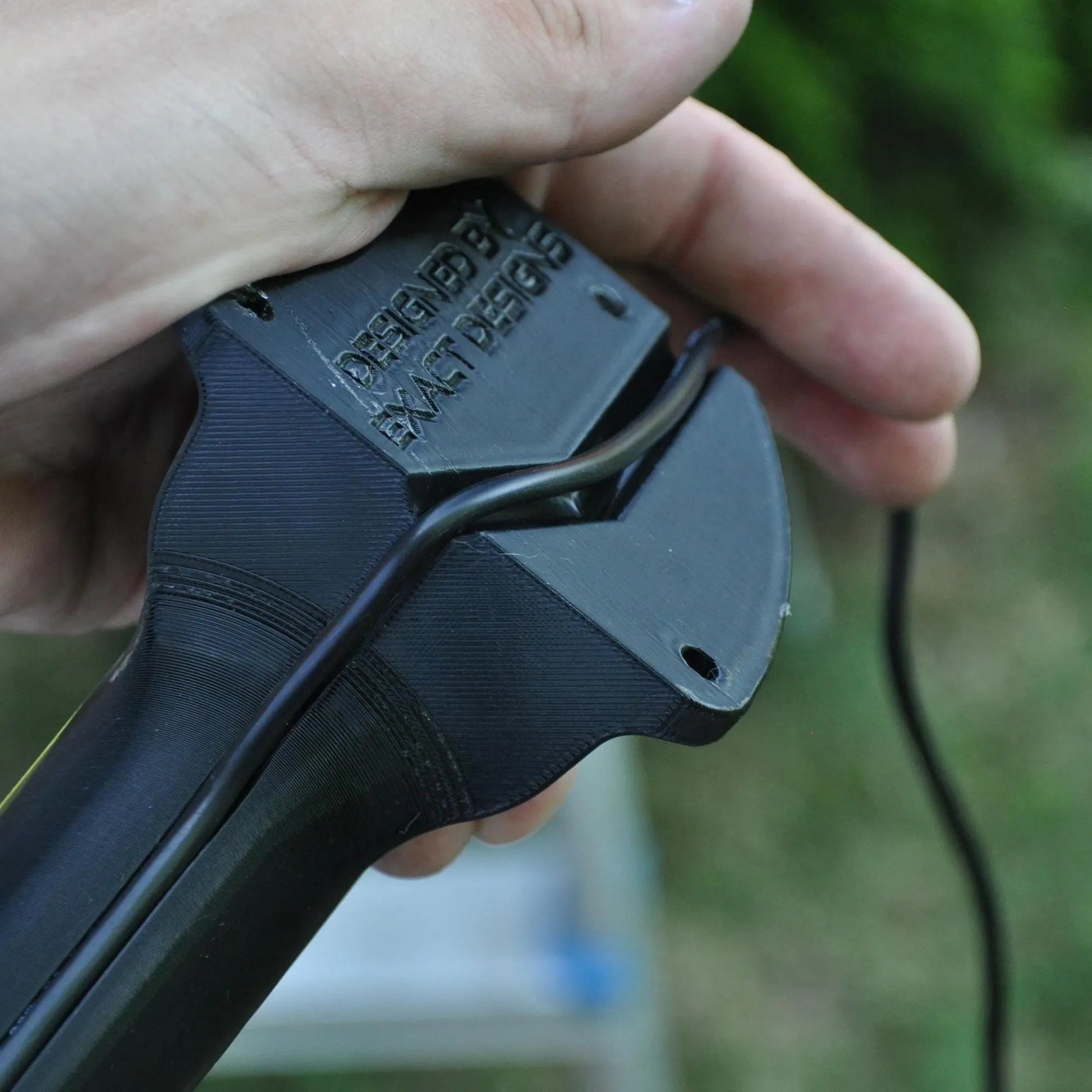 Mammotion Luba Mini & Yuka Mini – RTK Wandhalterung - Exact Designs